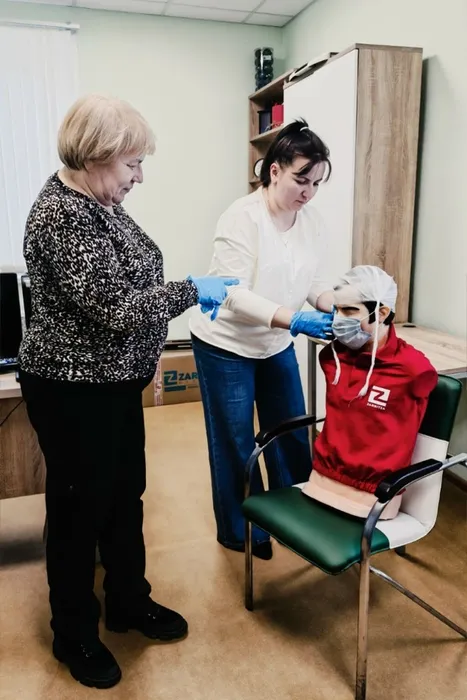 Оказание помощи